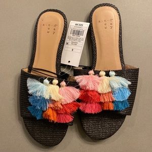 A New Day slides size 6 NWT